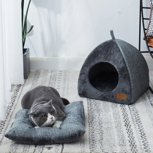 Cozy Cat Retreat: Warm Semi-Enclosed Cat House - Soft Bed for Deep Sleep, Perfect for Small Dogs and Cats!