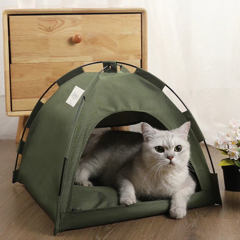 Winter Retreat: Cozy Pet Tent Bed with Warm Cushions - Stylish Cat Furniture for Ultimate Comfort and Relaxation!